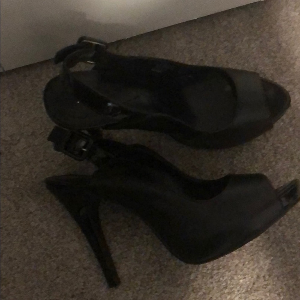 Shoes - Picture 2 of 2
